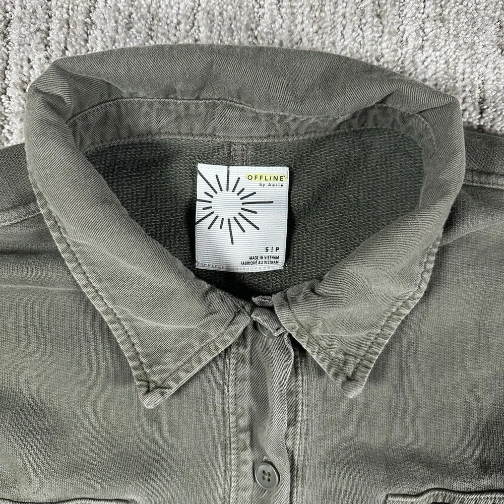 Offline By Aerie Womens Small Green Button Up Shacket Shirt Long Sleeve Pockets - Picture 2 of 10